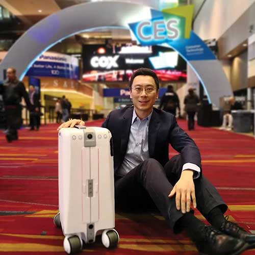 CEO Nicholas Chee with ForwardX’s CX-1 smart suitcase